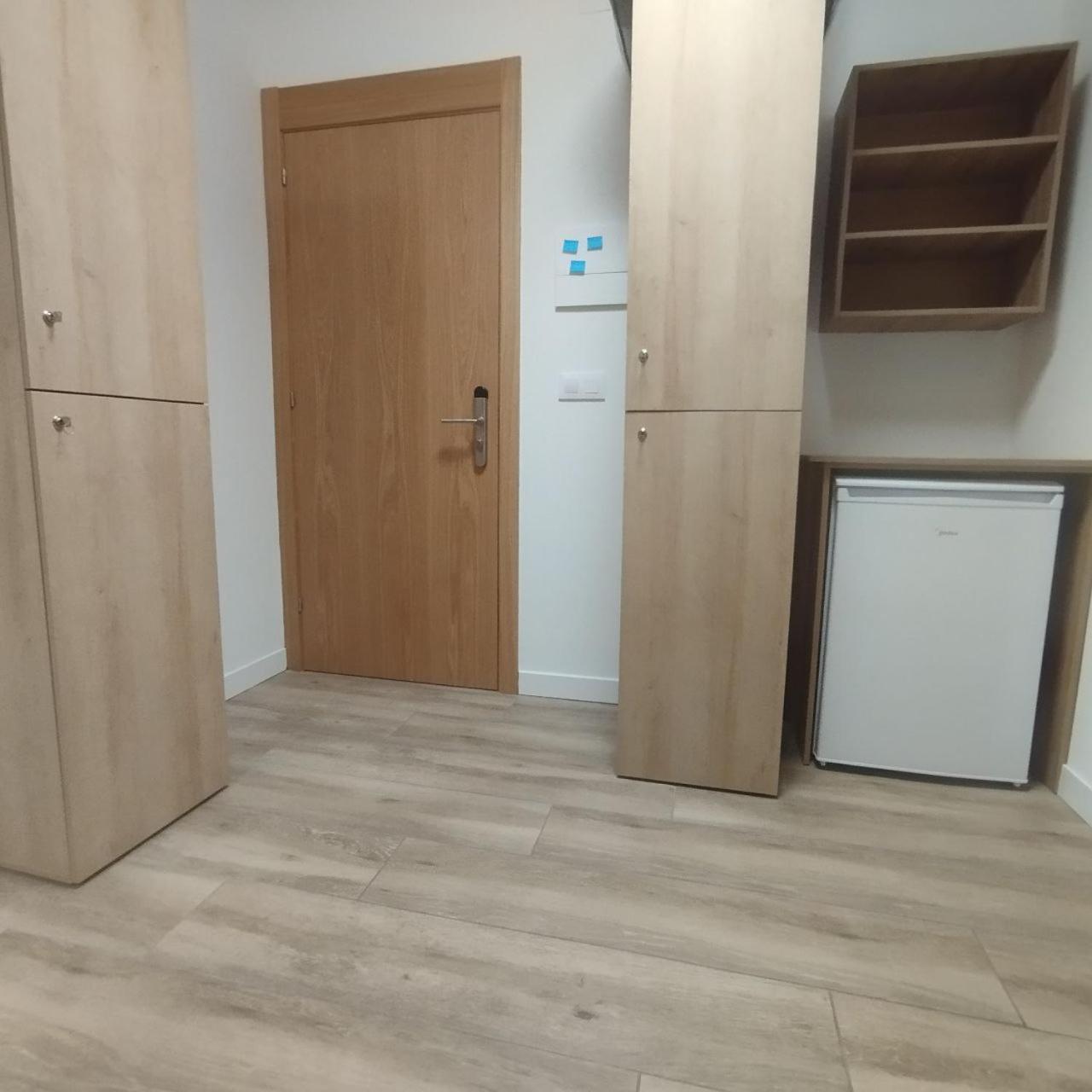 Dpaso Urban Hostel Понтеведра Екстер'єр фото