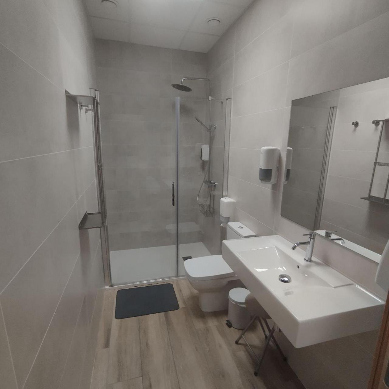Dpaso Urban Hostel Понтеведра Екстер'єр фото