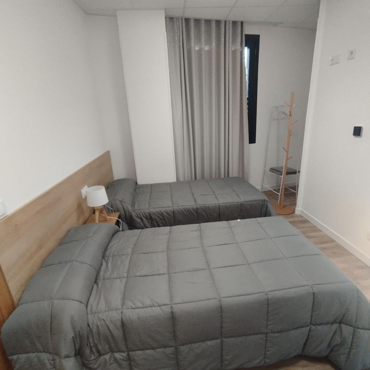 Dpaso Urban Hostel Понтеведра Екстер'єр фото