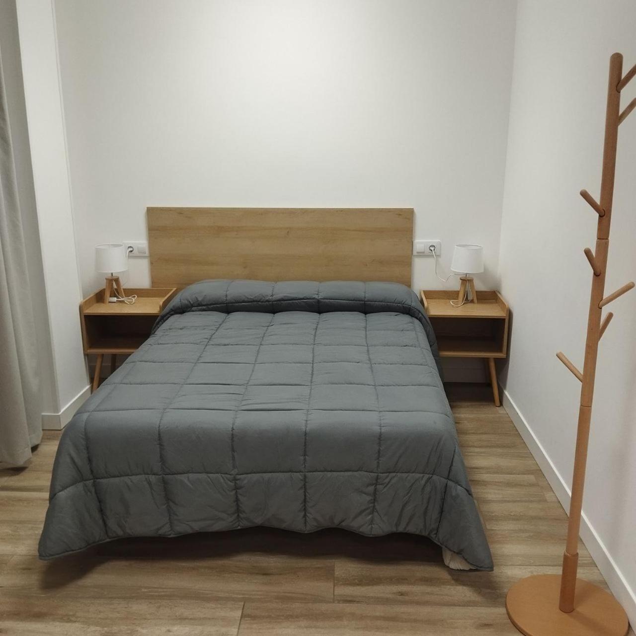 Dpaso Urban Hostel Понтеведра Екстер'єр фото