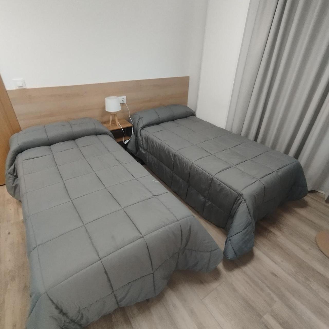 Dpaso Urban Hostel Понтеведра Екстер'єр фото
